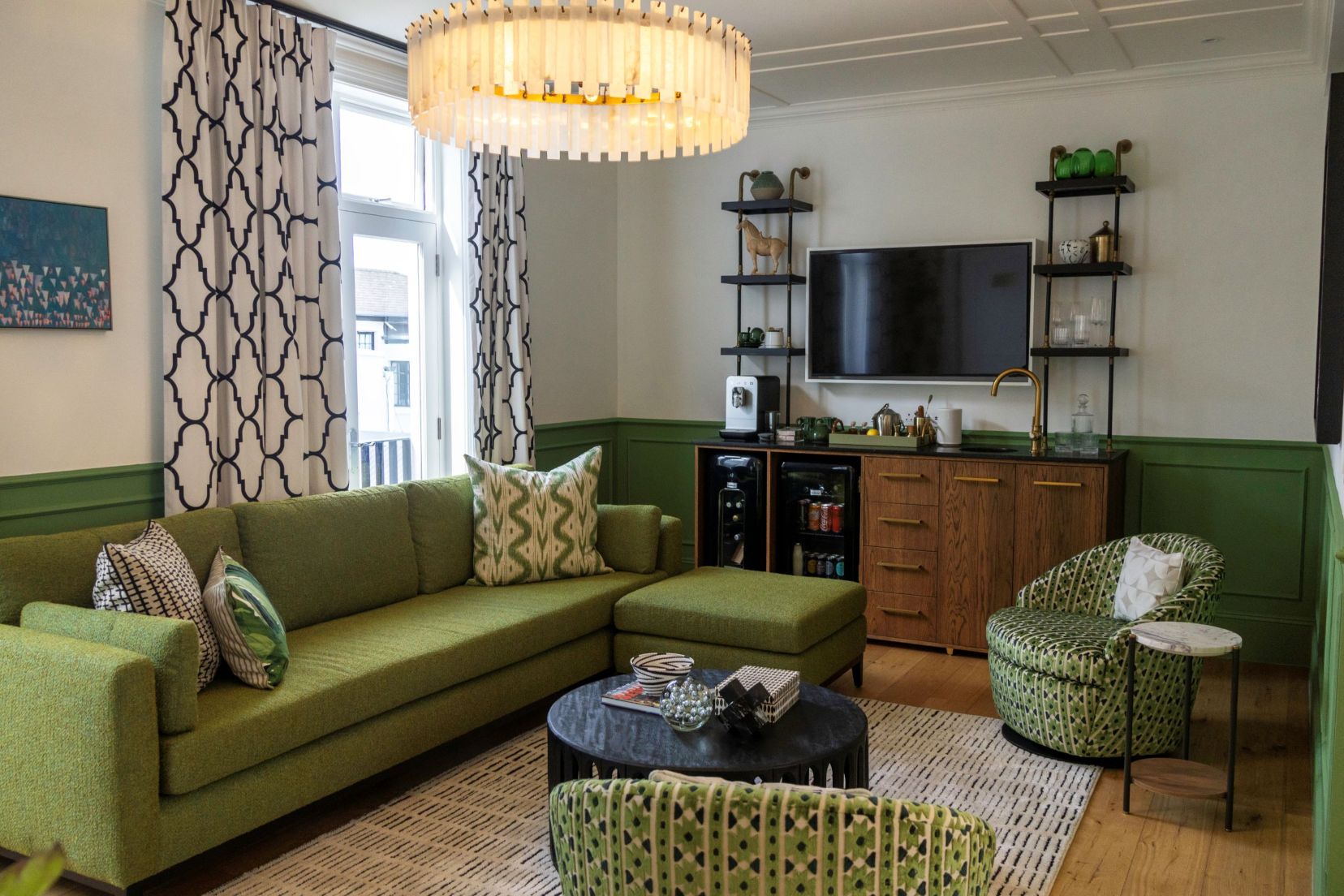 MORE Family Stable Suite